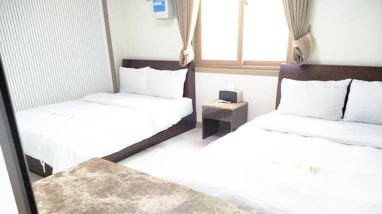 Golden Park Hotel Jeju Ngoại thất bức ảnh